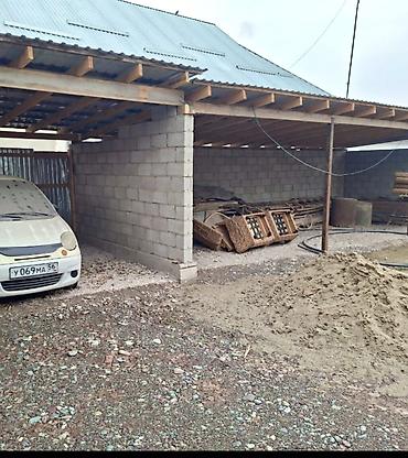 Sale of cottages and houses: Продается Дом Район Петровка, Участок 7-соток Дом кирпичный, Школа — 5