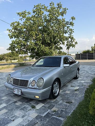 Mercedes-Benz: Mercedes-Benz E-Class: 1998 г., 3.2 л, Автомат, Газ, Седан — 3