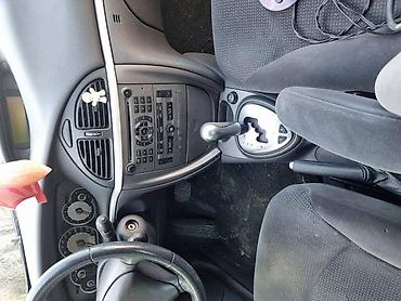 red bull nalepnice: KOMPLETAN AUTO U DELOVIMA ZA CITROEN C5 OD 2004. DO 2007. GOD. | — 1