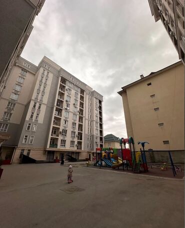 сеять квартиру бишкек: 3 комнаты, Собственник, Без подселения, С мебелью полностью