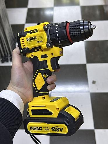 Аккумуляторная бесщеточная дрель‑шуруповёрт DEWALT 48V - Питание