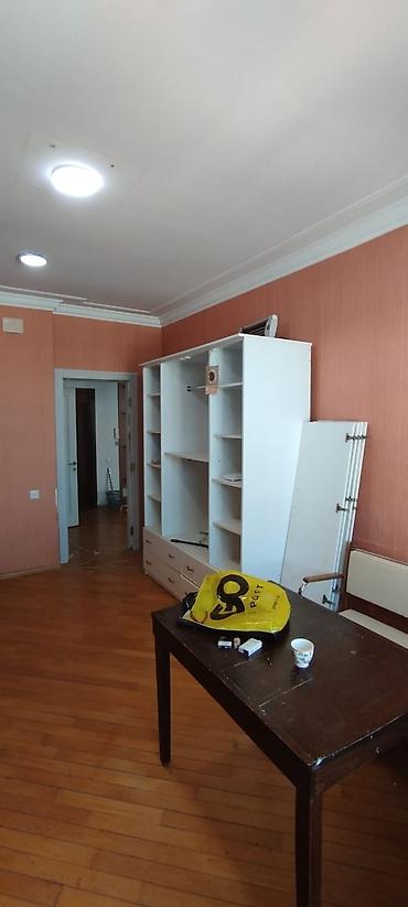 Ağ rəngli çoxfunksiyalı divar dolabı - Material: laminat/LDSP ağ lalafo.az -da Ağ rəngli çoxfunksiyalı divar dolabı - Material: laminat/LDSP ağ
