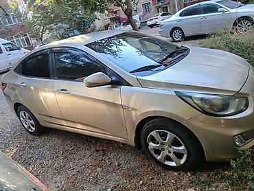 king tony: Hyundai Solaris: 2011 г., 1.6 л, Механика, Бензин, Седан — 1