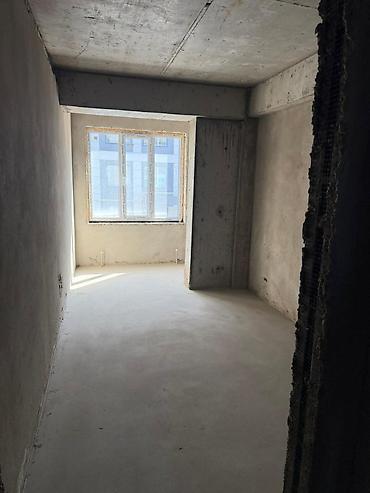 Продажа квартир: 1 комната, 42 м², 1 этаж — 10