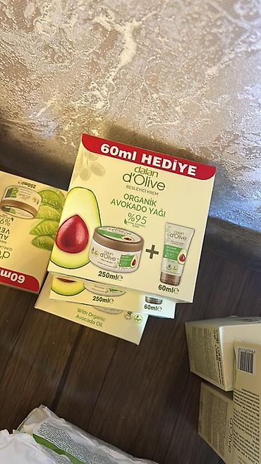 боо: Saç və bədən qulluq məhsulları paketi 1) True Boo Daily Proven — 6