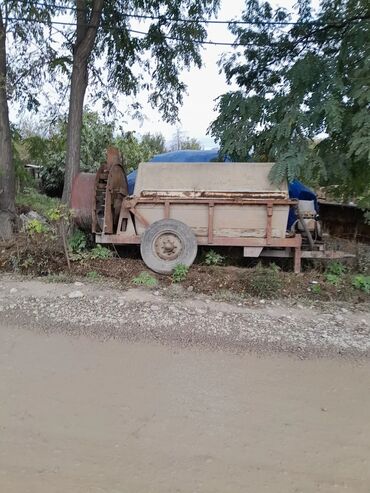 Traktorlar: Satılır, Dərman çiləyicisiFrez raması,Lafetin krugu, safet oxu