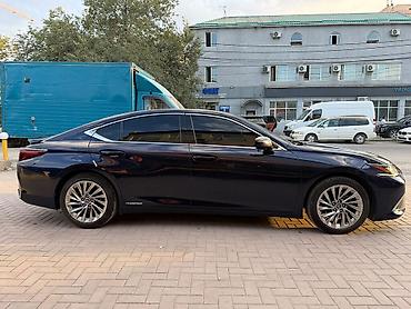 электромоил: Lexus ES: 2021 г., 2.5 л, Гибрид, Седан — 4