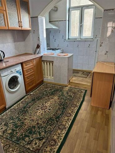 купить квартиру в бишкеке без ремонта: 3 комнаты, 66 м², 106 серия, 5 этаж, Евроремонт