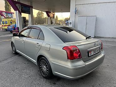 e 302: Toyota Avensis: 2003 г., 1.8 л, Механика, Бензин, Хэтчбэк — 5