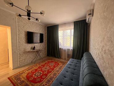квартира сталинка: 1 комната, 35 м², Сталинка, 1 этаж