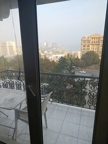 Otaqların satışı: Hər kəsə salam 5 mərtəbənin 4 cü mərtəbəsində 3 otaqlı hər şəraiti — 12