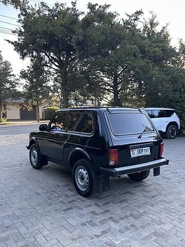 срочно срочно продаю: ВАЗ (ЛАДА) 2121 (4x4): 2020 г., 1.7 л, Механика, Бензин, Внедорожник — 4