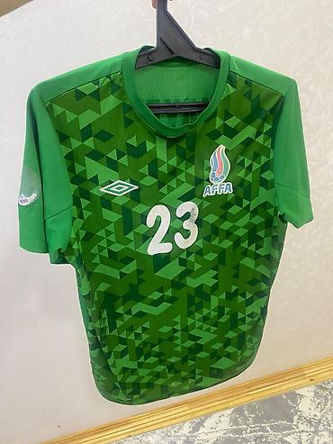 buraxılış paltarları b: Məhsul: AFFA/Umbro futbol köynəyi – “AGHAYEV S.”, 23 nömrə - Rəng — 2