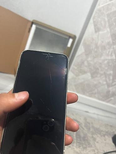 xr 128: IPhone 11, Б/у, 128 ГБ, Белый, Зарядное устройство, Чехол, 100 % — 5
