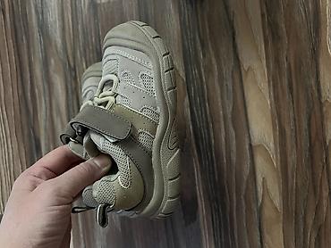 Детская обувь: Обувь для мальчика отдам за 700 с
Обувь для девочки по 500 сом — 5