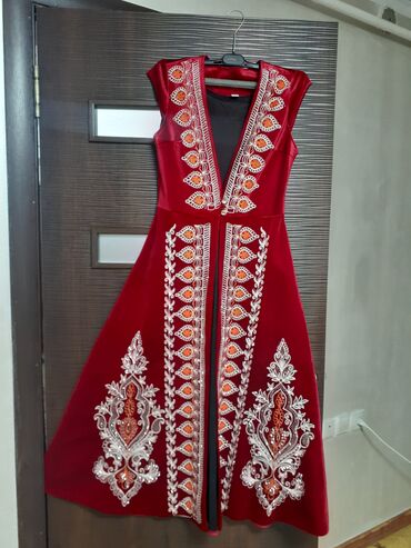 бишкек платья больших размеров: Другие жилеты цвет - Красный