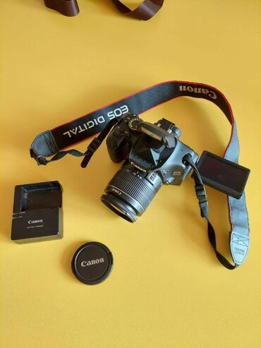canon çanta: Fotoapparat Canon 600D Yalnız evdə işlənib. Qutusu, təmizlik dəsti, SD