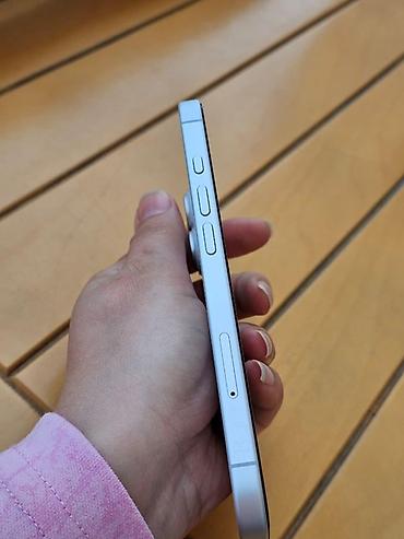iphone sr: IPhone 16, Ağ, Barmaq izi, Face ID — 5