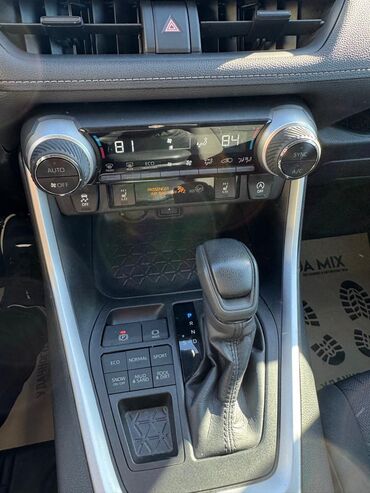 Toyota: Toyota RAV4: 2020 г., 2.5 л, Автомат, Бензин, Внедорожник — 8