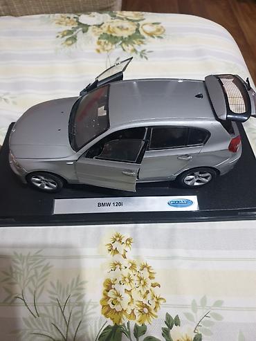 engine 11: Коллекционная масштабная модель BMW 120i (Welly). Зеркала дверные — 2