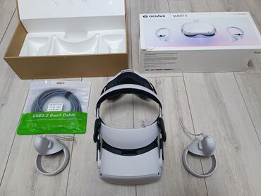 очки виртуальная реальность: Oculus quest 2 256 gb, в отличном состоянии, в комплекте link кабель