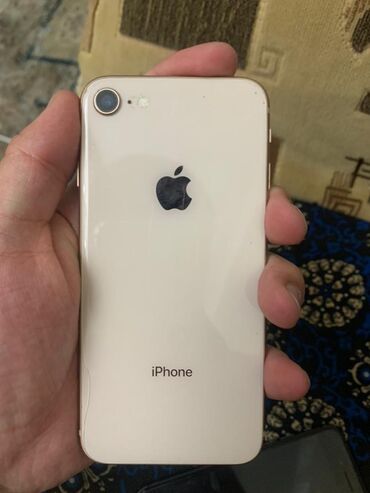 Apple iPhone: IPhone 8, Б/у, 64 ГБ