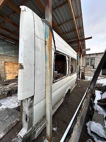фит крыша: Боковые стенки кузова для микроавтобуса Mercedes-Benz Sprinter W906 — 2