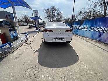 Hyundai: Hyundai Sonata: 2017 г., Газ, Седан — 4