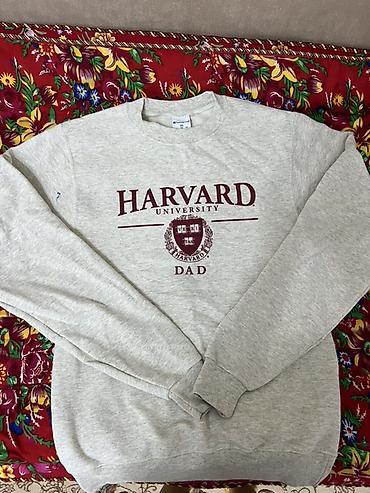 Свитшот Champion Harvard University “DAD” - Бренд: Champion - Размер