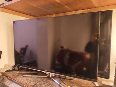 samsung plano tv: Televizor Samsung LED ekran 40" FHD (1920x1080)