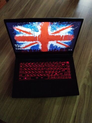 notebook satış: İşlənmiş MSI, 15.6 ", Intel Core i5, 512 GB, Ünvandan götürmə, Pulsuz çatdırılma