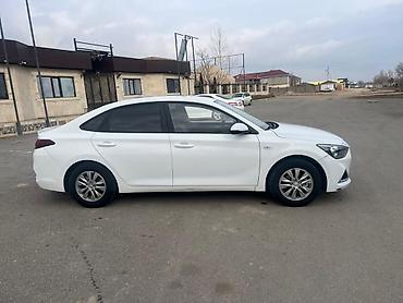 Hyundai: Hyundai : 2020 г., 1.6 л, Автомат, Бензин, Седан — 5