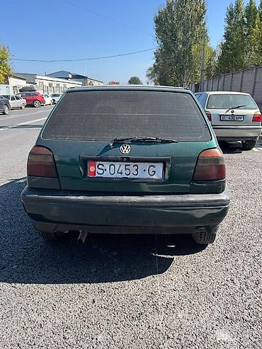 Volkswagen: Volkswagen Golf: 1992 г., 1.8 л, Механика, Бензин, Хэтчбэк — 4