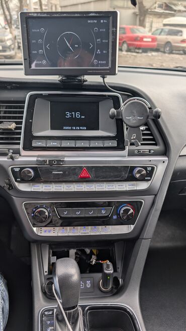 Hyundai: Hyundai Sonata: 2019 г., 2 л, Автомат, Газ, Седан — 8