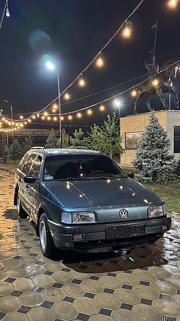 Volkswagen: Volkswagen Passat Variant: 1988 г., 1.8 л, Кол менен иштөөчү, Бензин, Универсал — 1