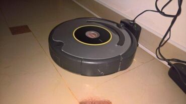Robot usisivači: Slanje Brzom postom ide na odgovornost Primaoca. ( Posto brze poste — 6