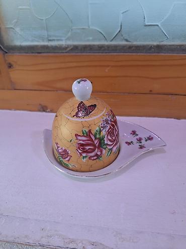 Столовая посуда: Porselen yağlıq/qaymaq qabı – qapaqlı və boşqabla - Material — 6