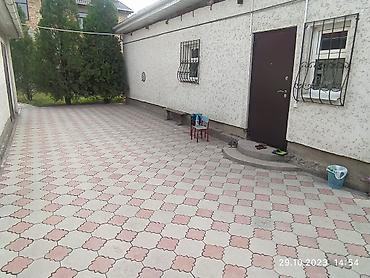 Продажа коттеджей и домов: Частный дом в ж/м Ак Ордо - Площадь участка: 5 соток - Площадь дома — 10