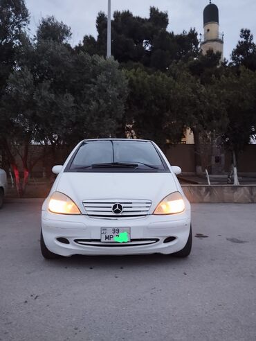 a 160 mercedes: Mercedes-Benz A 160: 1.6 l | 2001 il Hetçbek