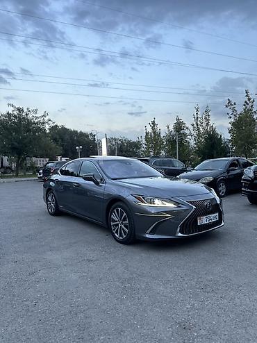 Lexus: Lexus ES: 2018 г., Гибрид, Седан — 2