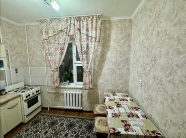 1 комнатная квартира 8 мкр: 1 комната, 38 м², 105 серия, 4 этаж, Косметический ремонт