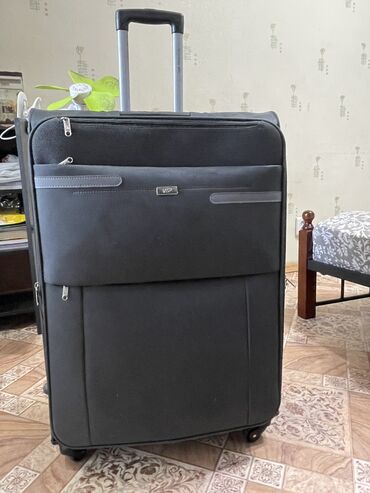 Сумки: Тканевая сумка-тележка 4 Уилер с хорошим состоянием размер-79cm