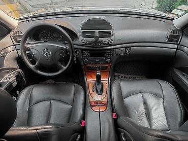 2.2 cdi mator: Mercedes-Benz E 270: 2.7 л | 2002 г. Седан — 10