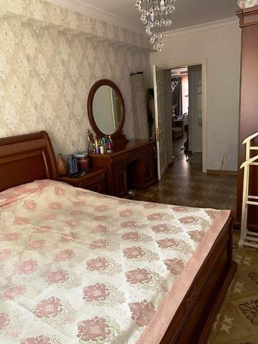 ev satiram az: 3 otaqlı, Yeni tikili, 83 kv. m — 9