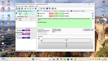 HP: HP Pavilion TouchSmart 11 Notebook PC touch screen — 4