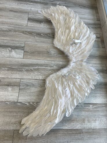 снеговик костюм: Продаю белые крылья ангела, подойдут взрослым и маленьким тоже Очень
