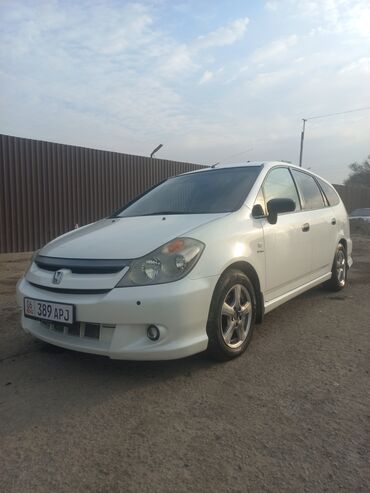 машины за 4000 долларов: Honda Stream: 2004 г., 2 л, Автомат, Бензин, Вэн/Минивэн