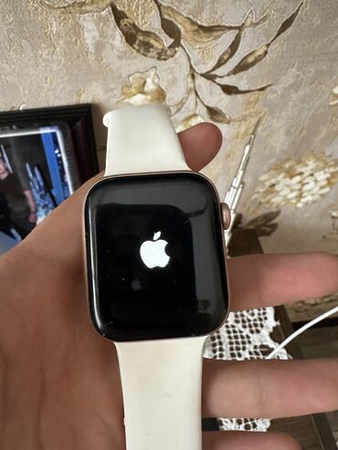 samsung galaxy watch active: Apple Watch 4 серия 42мм rouse gold Состояние идеал, как купили в