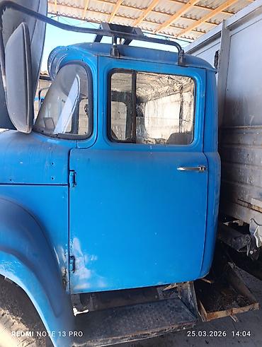 ЗИЛ: ЗИЛ : | 1990 г — 2