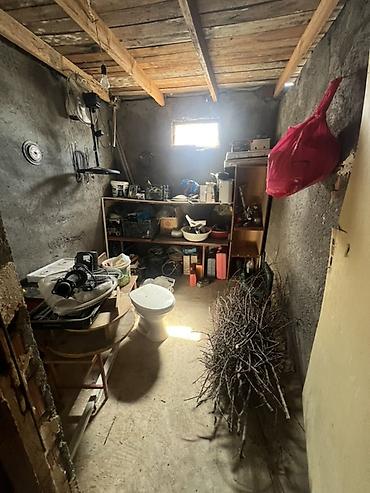 Həyət evi alıram: 103 kv. m, 2 otaqlı — 15